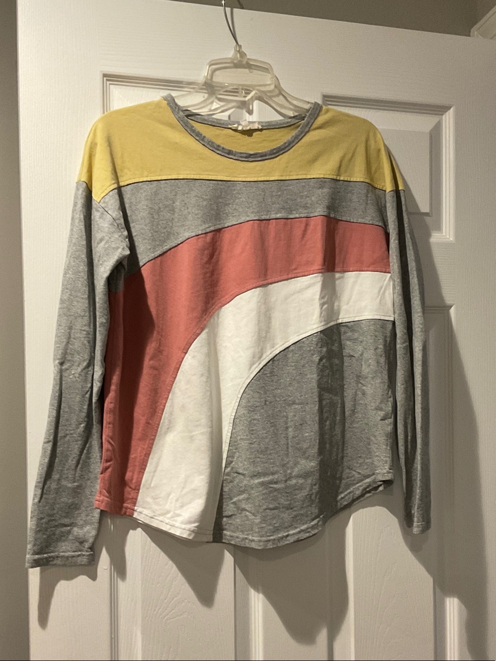 easel Colorblock Long Sleeve Pullover in Yellow, Coral, White, Gray